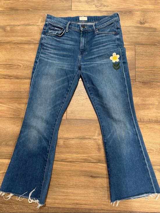 MOTHER Denim - Mother the Weekender Fray crop, size 28